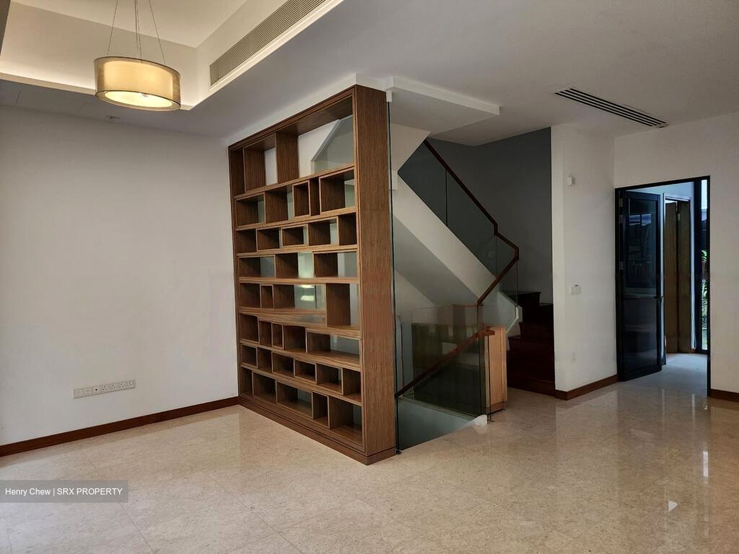 Alana (D28), Terrace #466993961